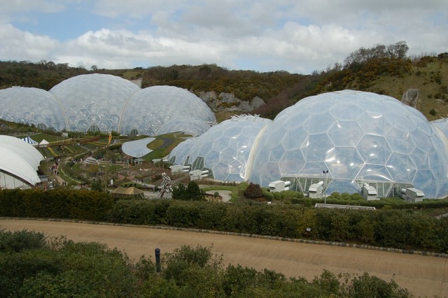 -оранжерея Eden Project в корнволе [640x480].jpg